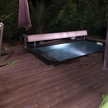 Holiday home Maison Climatisee Avec Piscine